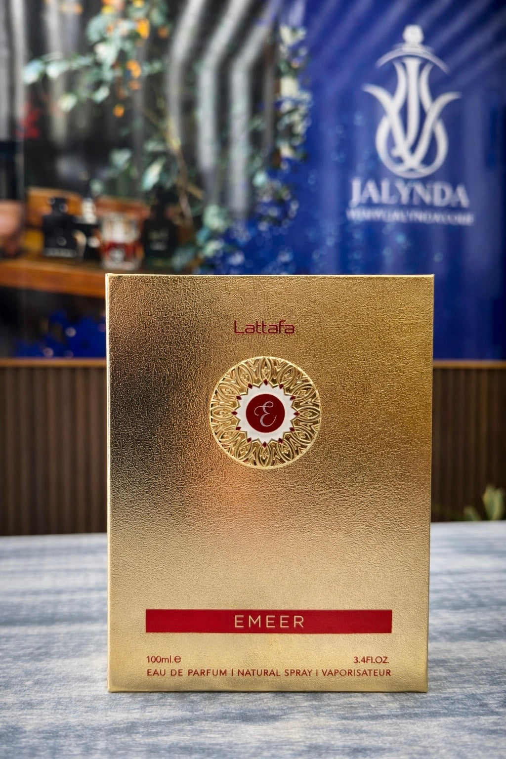 Emeer Lattafa - Perfume Árabe Unisex Fresco Amaderado Elegante EDP 100ml